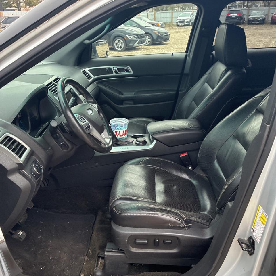 Ford Explorer 4WD 4dr Sport 2013