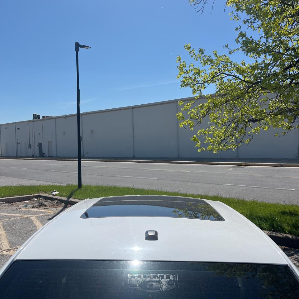 Chrysler 300 4dr Sdn 300C RWD 2011