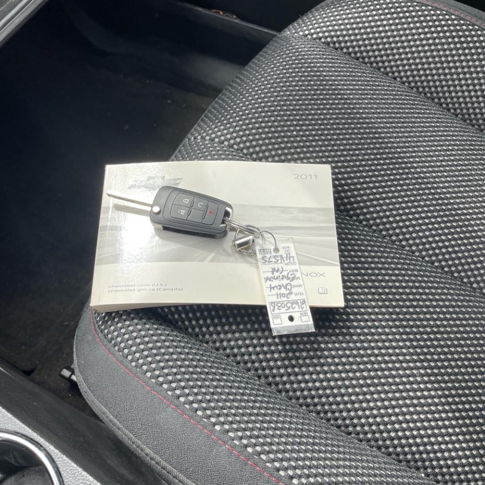 Chevrolet Equinox AWD 4dr LT w/1LT 2011