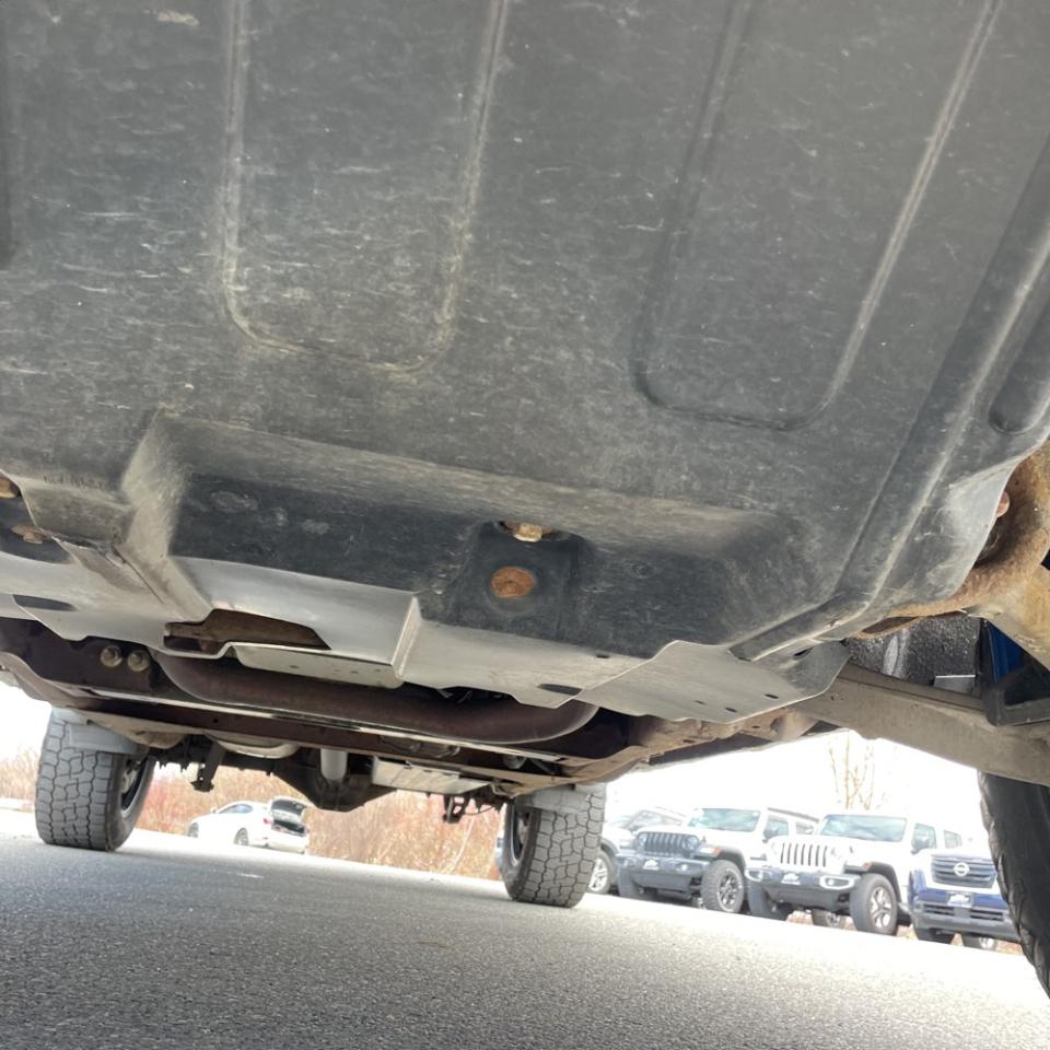 Chevrolet Silverado 2500HD 4WD Reg Cab 133.7" Work Truck 2013