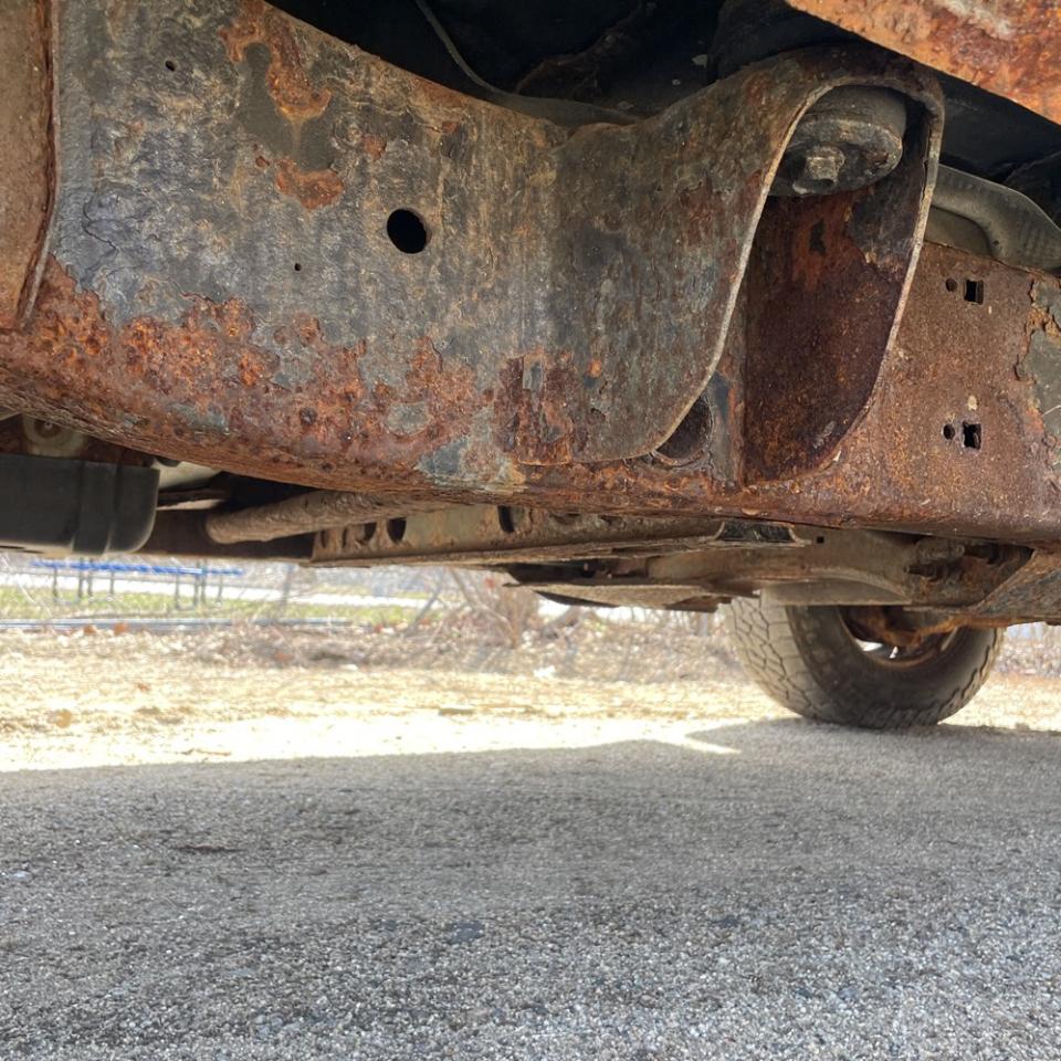 Chevrolet Silverado 2500HD 4WD Reg Cab 133.7" Work Truck 2013