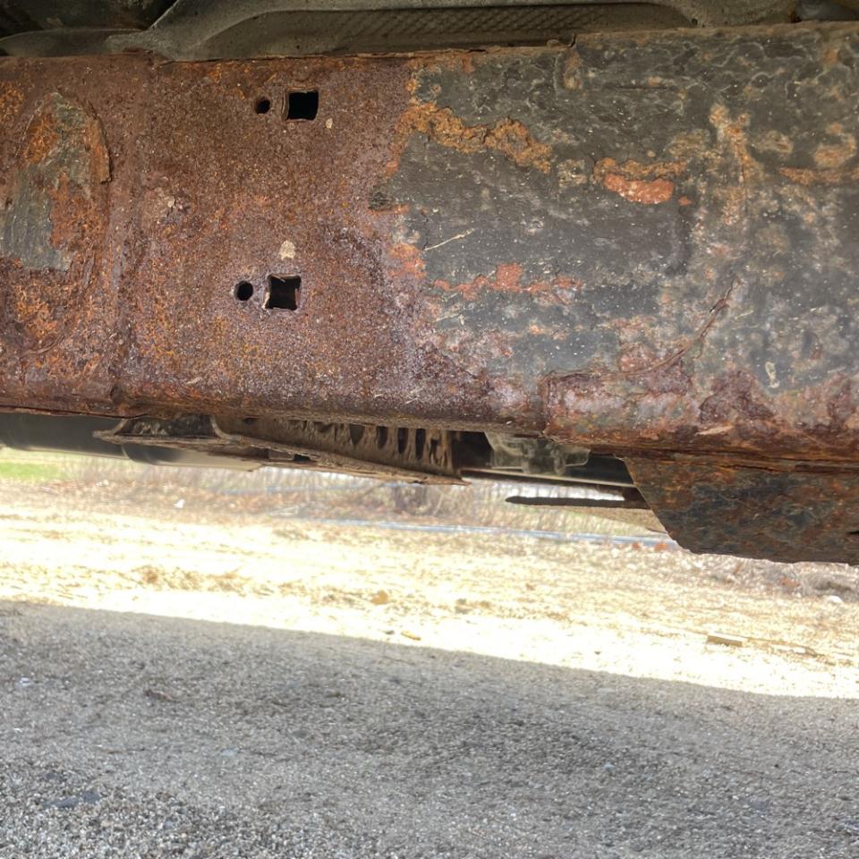 Chevrolet Silverado 2500HD 4WD Reg Cab 133.7" Work Truck 2013