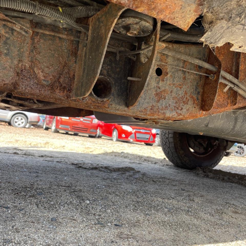 Chevrolet Silverado 2500HD 4WD Reg Cab 133.7" Work Truck 2013