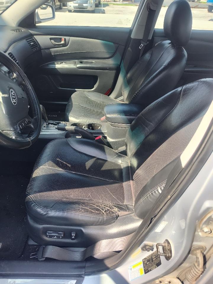 Kia Optima 2006.5 4dr Sdn LX Auto V6 2006