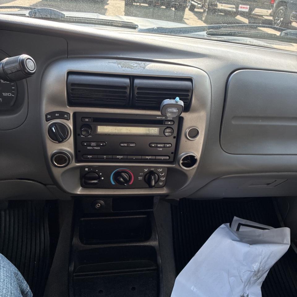 Ford Ranger 4WD 4dr SuperCab 126" XLT 2009