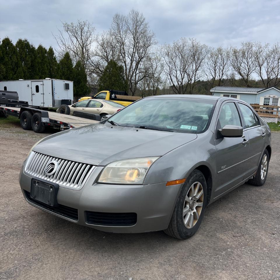 Mercury Milan 4dr Sdn I4 FWD 2008