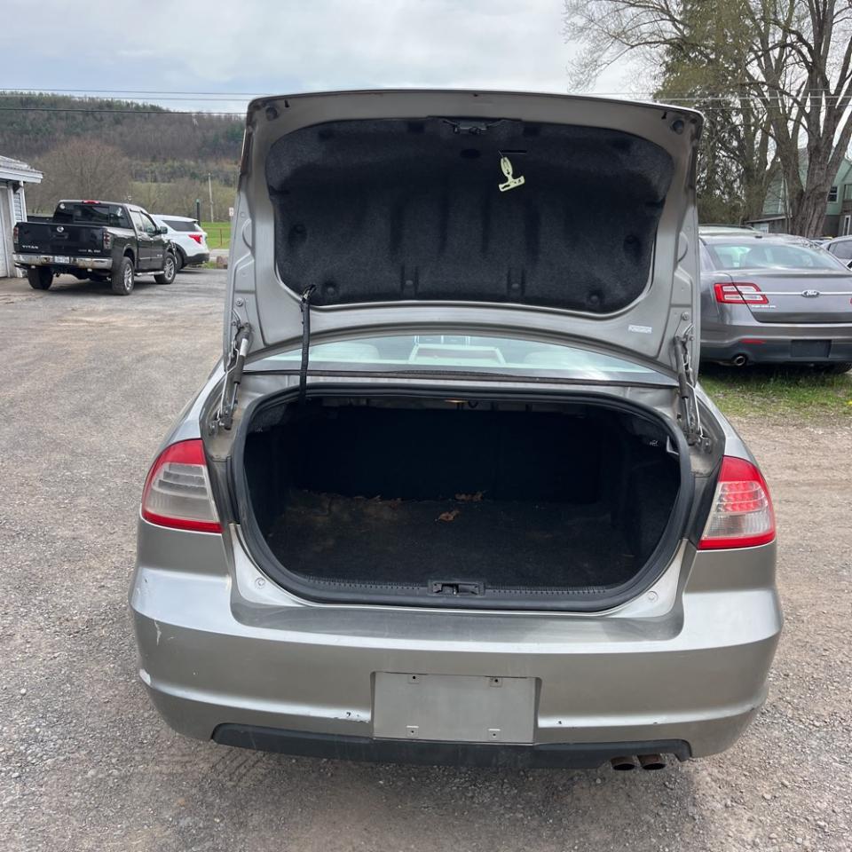 Mercury Milan 4dr Sdn I4 FWD 2008