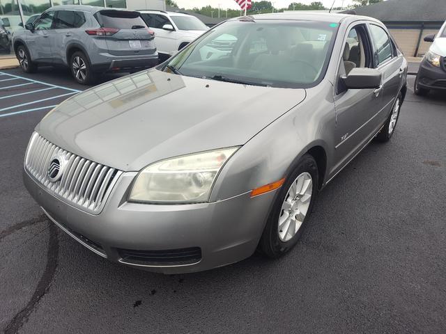 Gray 2008 Mercury Milan I4 Sedan Front-Wheel Drive Automatic