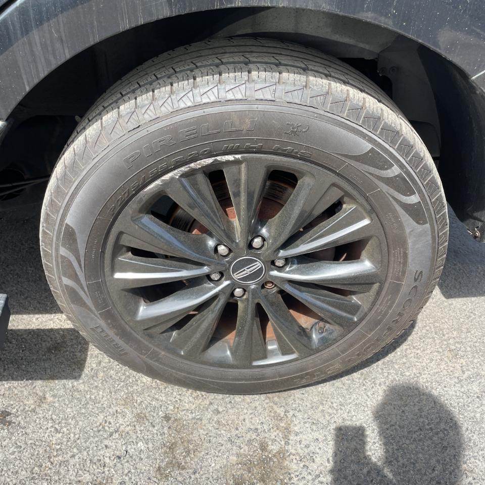 Lincoln Navigator 4WD 4dr 2015