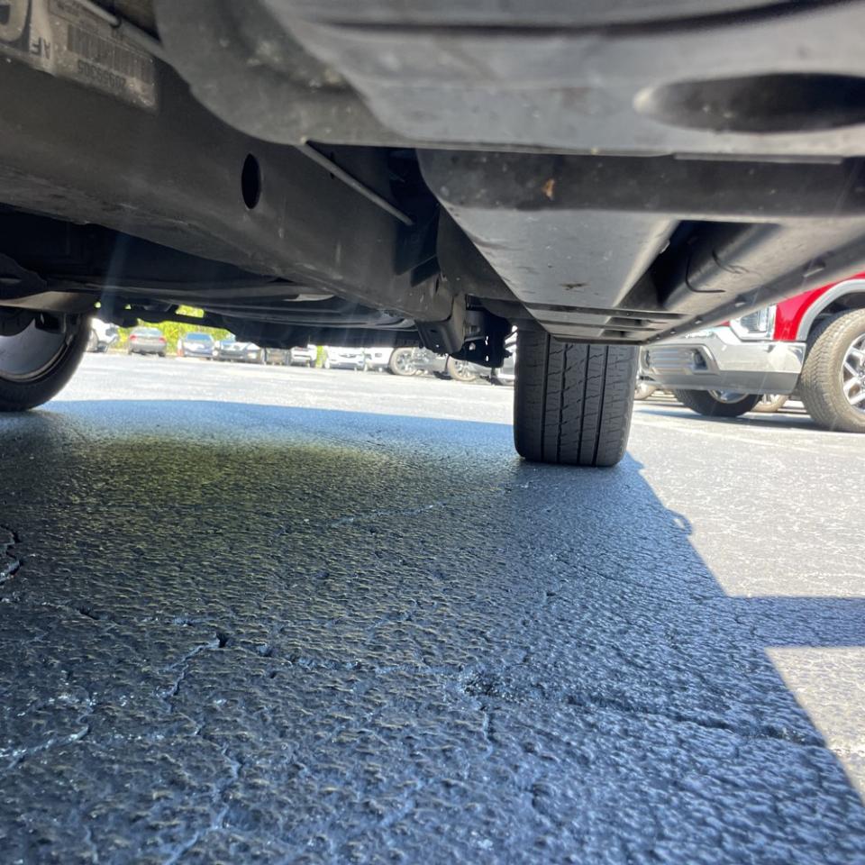 Cadillac Escalade AWD 4dr Luxury 2010