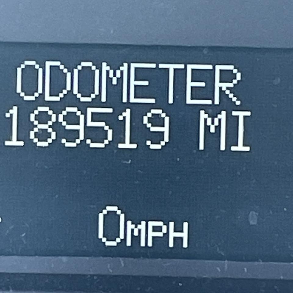 Cadillac Escalade AWD 4dr Luxury 2010