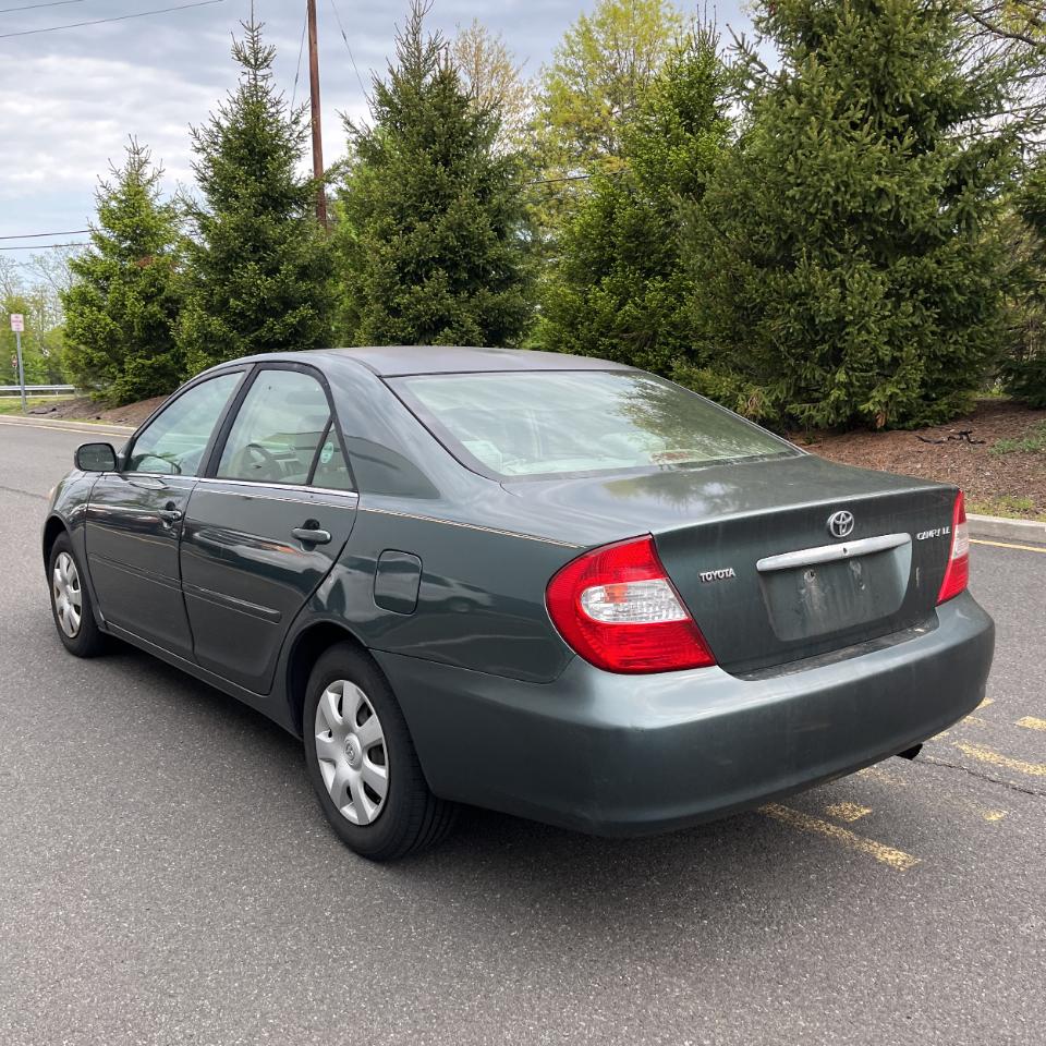 Toyota Camry 4dr Sdn LE Auto (Natl) 2003