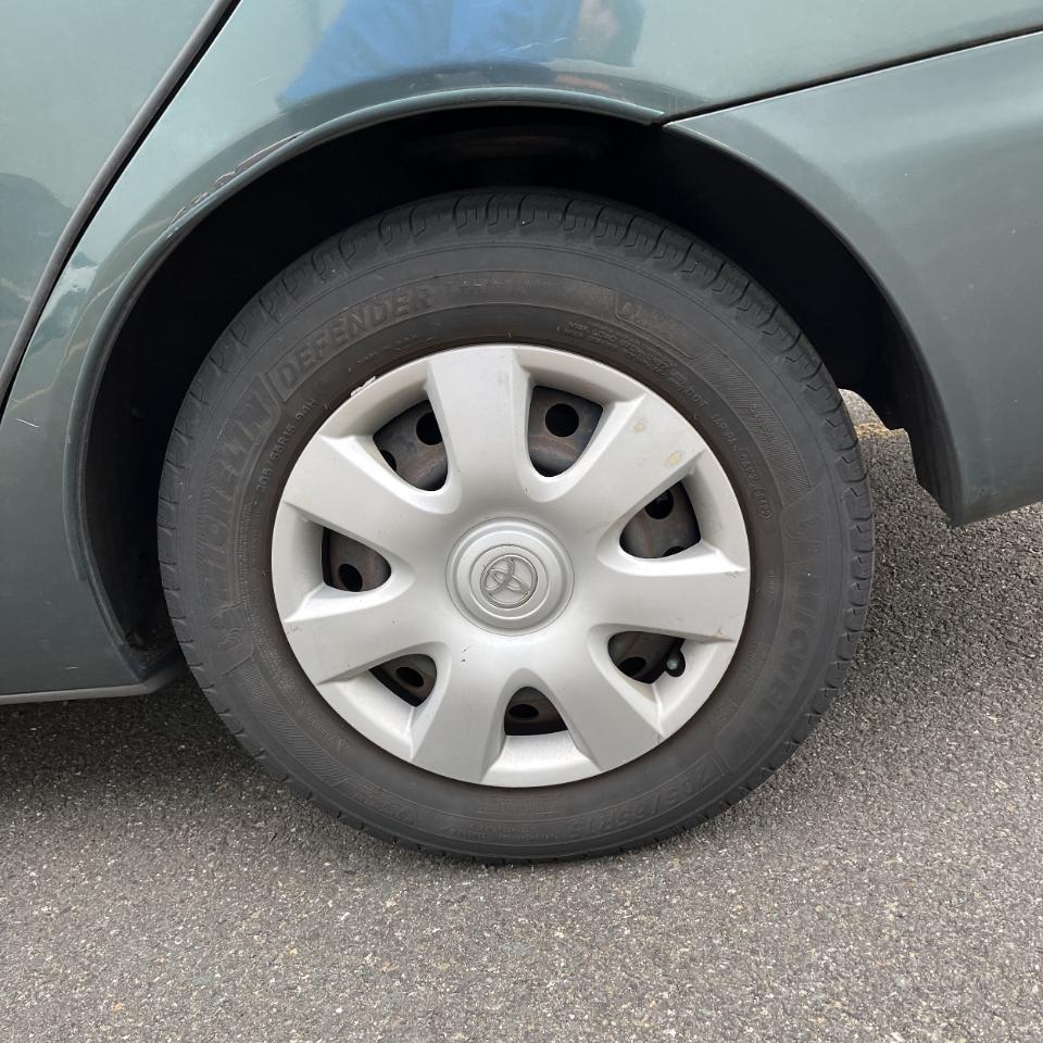 Toyota Camry 4dr Sdn LE Auto (Natl) 2003