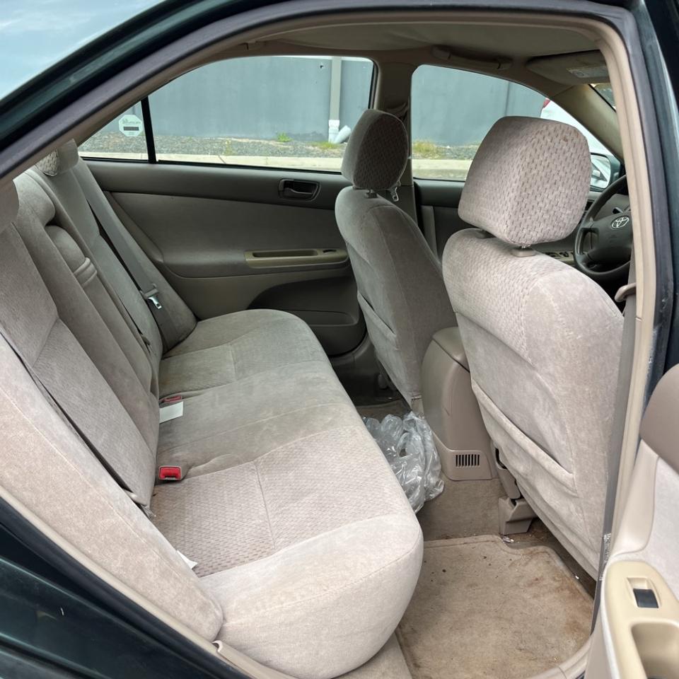 Toyota Camry 4dr Sdn LE Auto (Natl) 2003