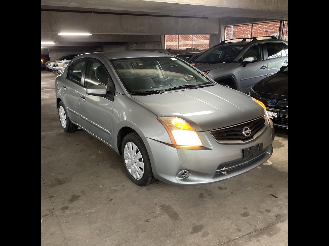 Nissan Sentra 4dr Sdn I4 CVT 2.0 S 2012