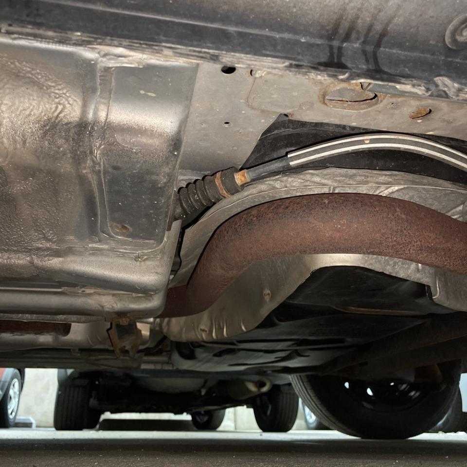 Nissan Sentra 4dr Sdn I4 CVT 2.0 S 2012