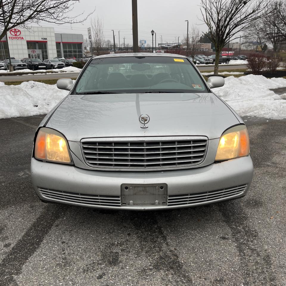 Cadillac DeVille 4dr Sdn 2002