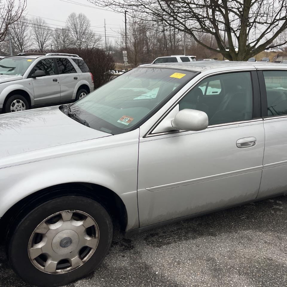 Cadillac DeVille 4dr Sdn 2002