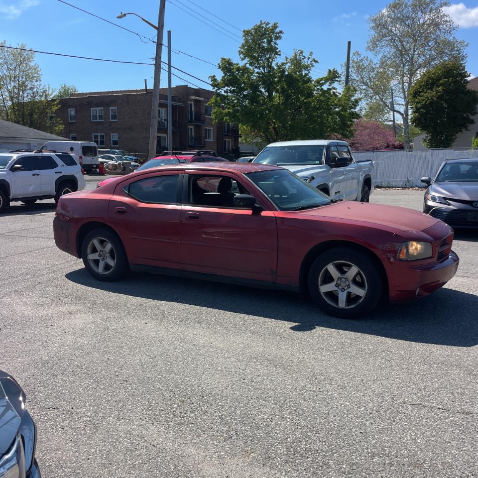 Dodge Charger 4dr Sdn RWD 2008