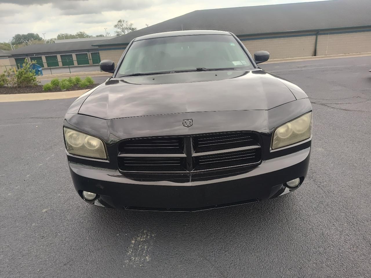 Dodge Charger 4dr Sdn RWD 2008