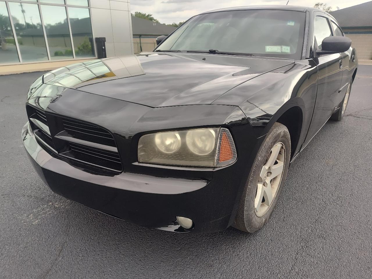 Dodge Charger 4dr Sdn RWD 2008