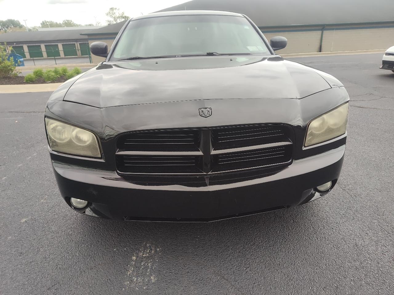 Dodge Charger 4dr Sdn RWD 2008