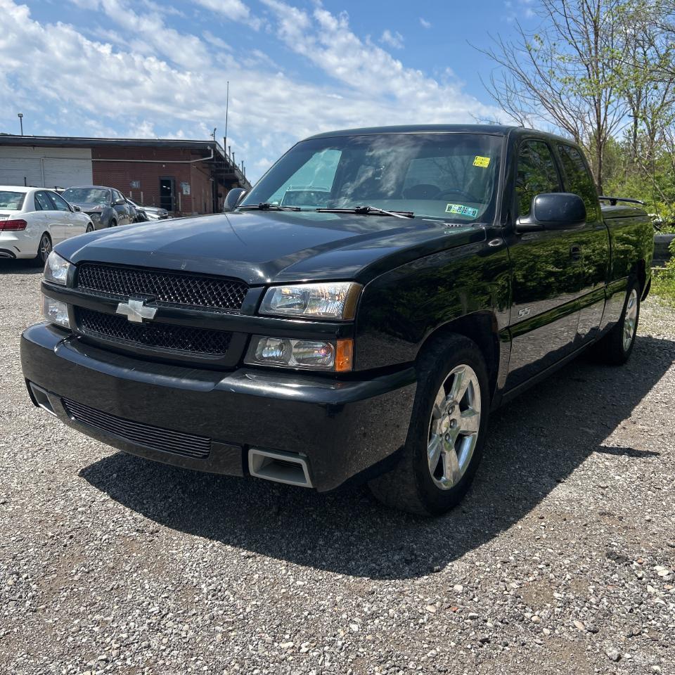 Chevrolet Silverado SS Ext Cab 143.5" WB 2003