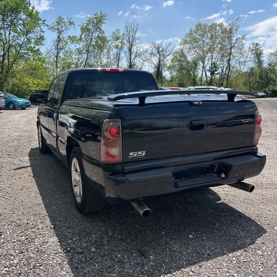 Chevrolet Silverado SS Ext Cab 143.5" WB 2003