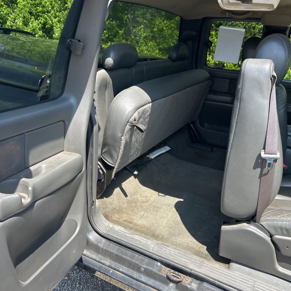 Chevrolet Silverado SS Ext Cab 143.5" WB 2003