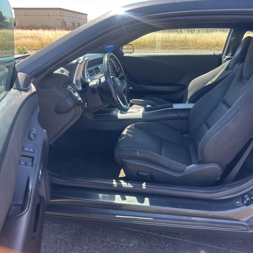 Chevrolet Camaro 2dr Cpe LT w/1LT 2013