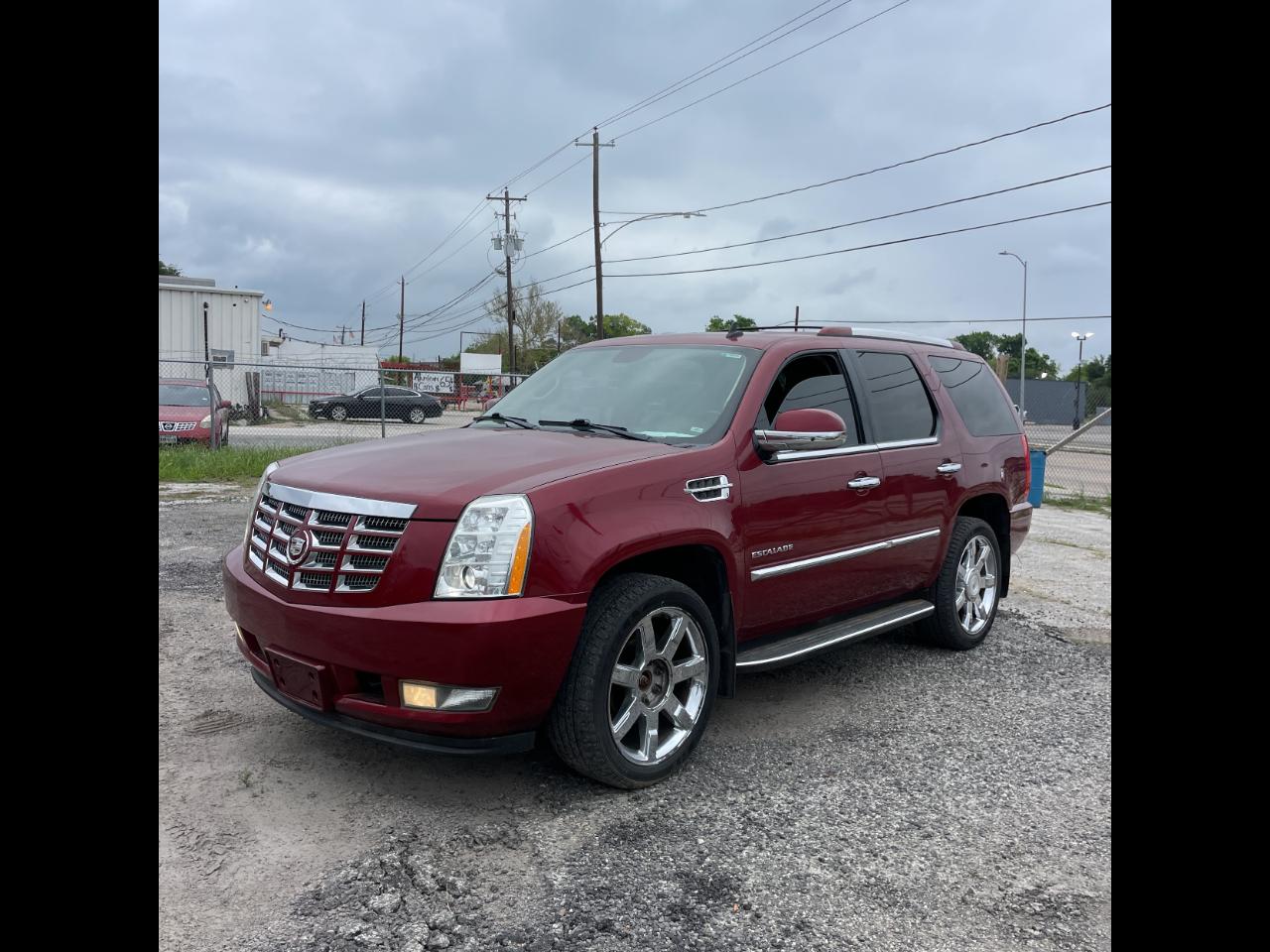 Cadillac Escalade AWD 4dr Luxury 2011
