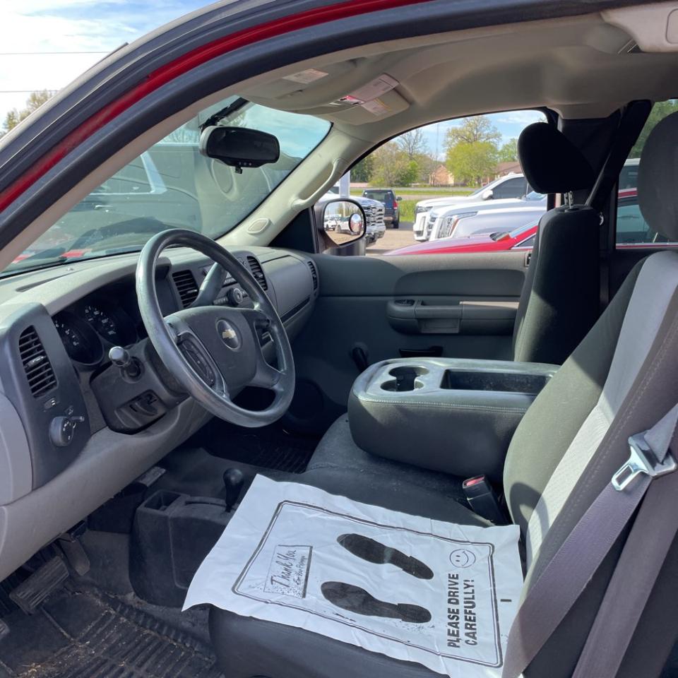 Chevrolet Silverado 1500 4WD Ext Cab 134.0" Work Truck *Ltd Avail* 2009