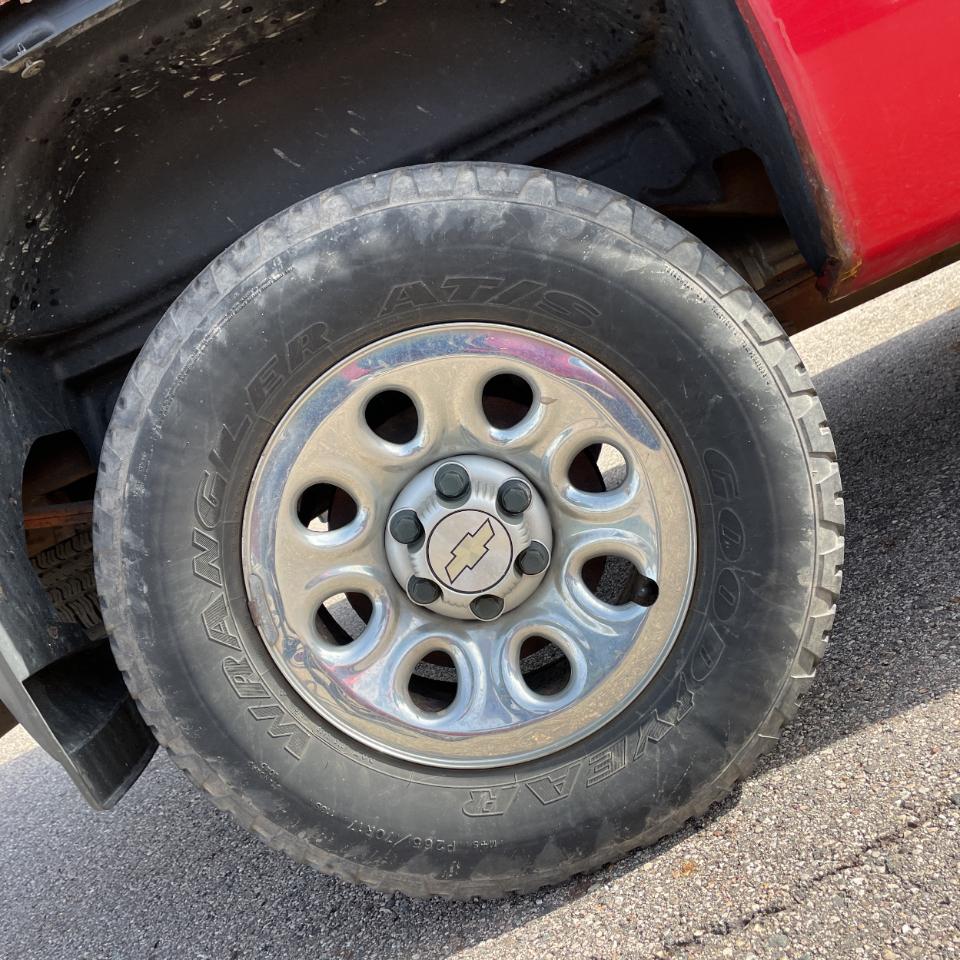 Chevrolet Silverado 1500 4WD Ext Cab 134.0" Work Truck *Ltd Avail* 2009
