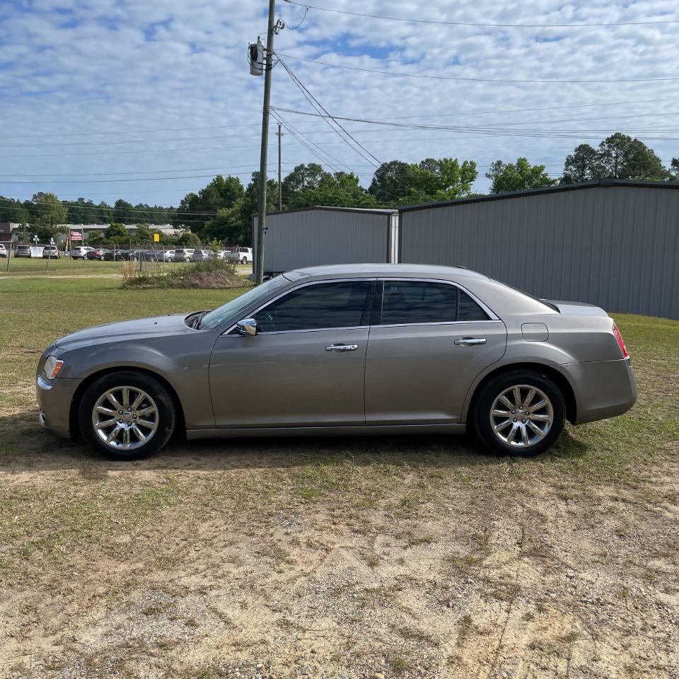 Chrysler 300 4dr Sdn 300C RWD 2014