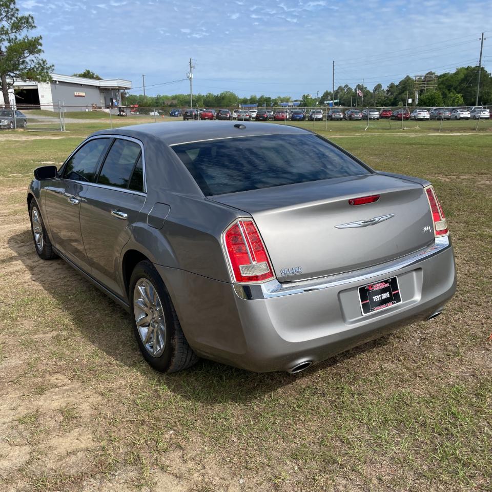 Chrysler 300 4dr Sdn 300C RWD 2014