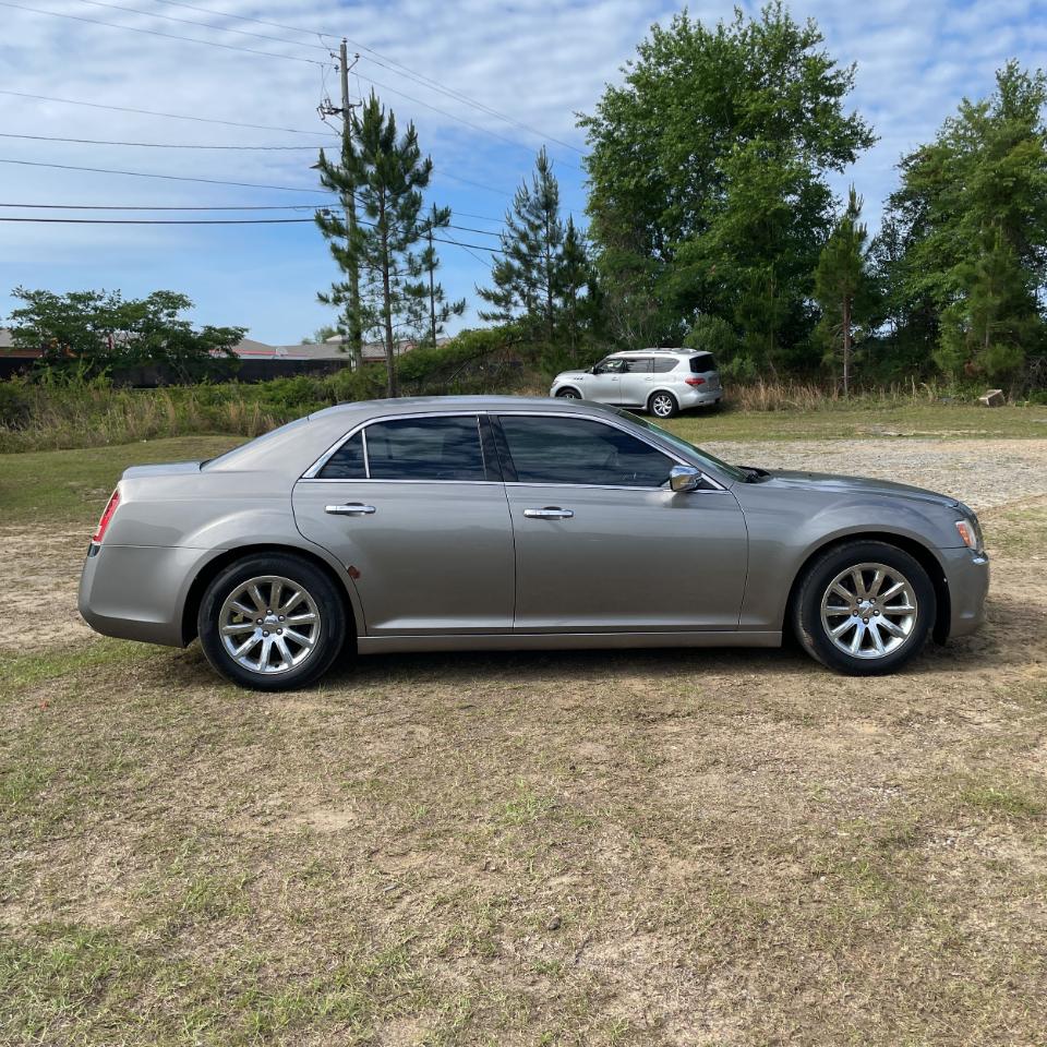 Chrysler 300 4dr Sdn 300C RWD 2014
