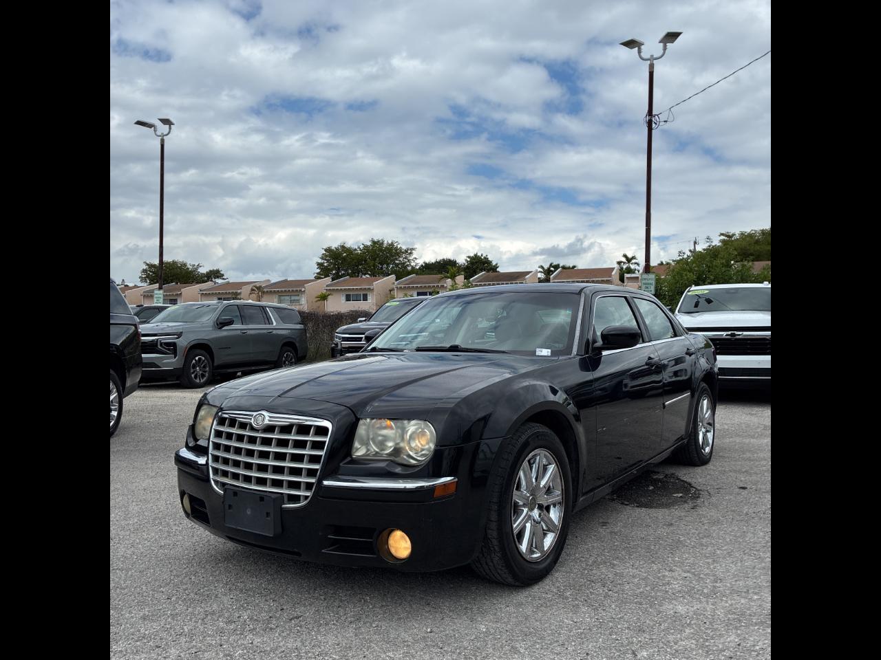 Chrysler 300 4dr Sdn 300C 2006