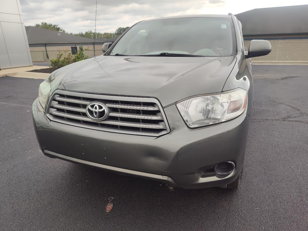Toyota Highlander 4WD 4dr Base (Natl) 2008