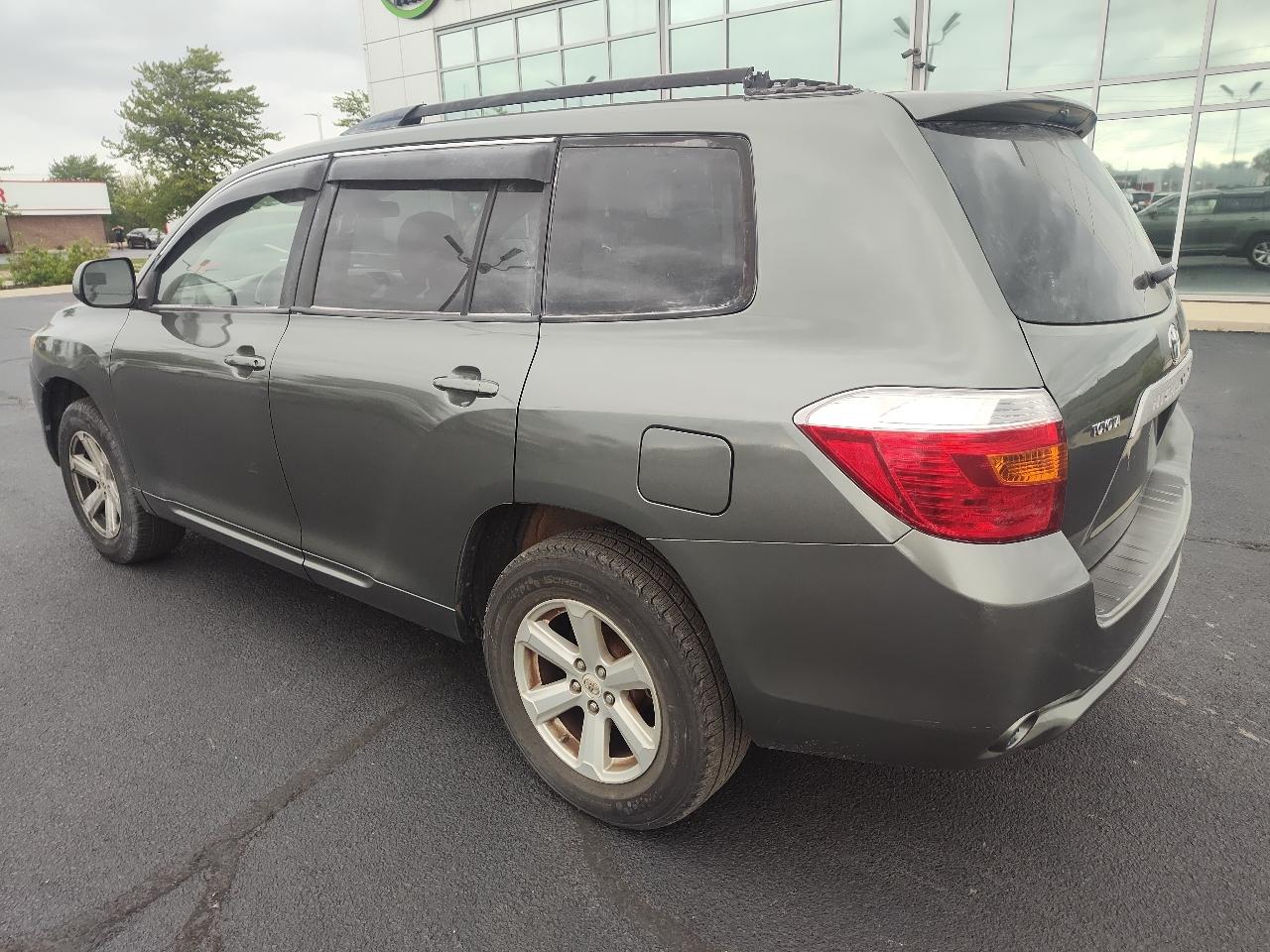 Toyota Highlander 4WD 4dr Base (Natl) 2008