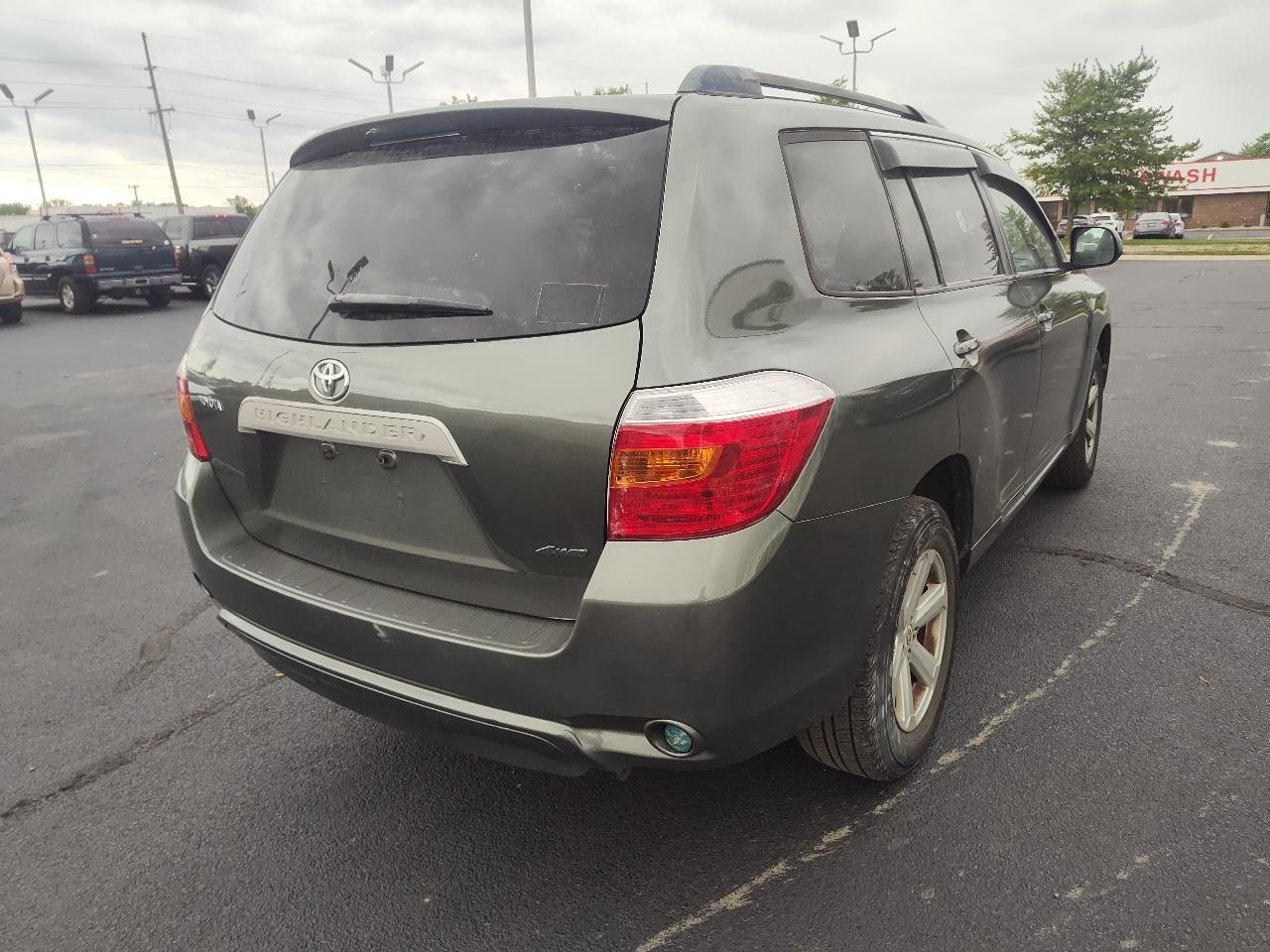 Toyota Highlander 4WD 4dr Base (Natl) 2008