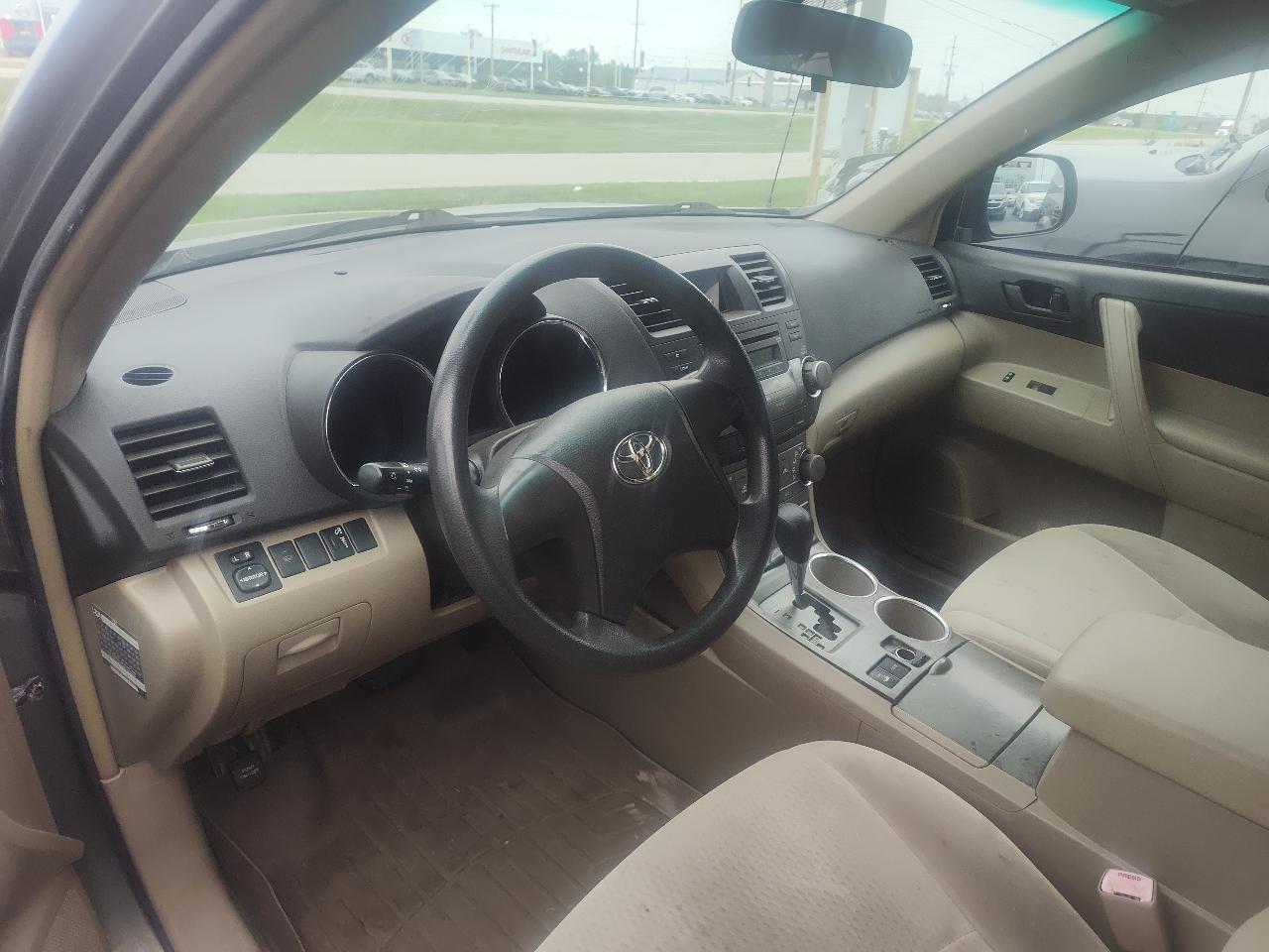 Toyota Highlander 4WD 4dr Base (Natl) 2008