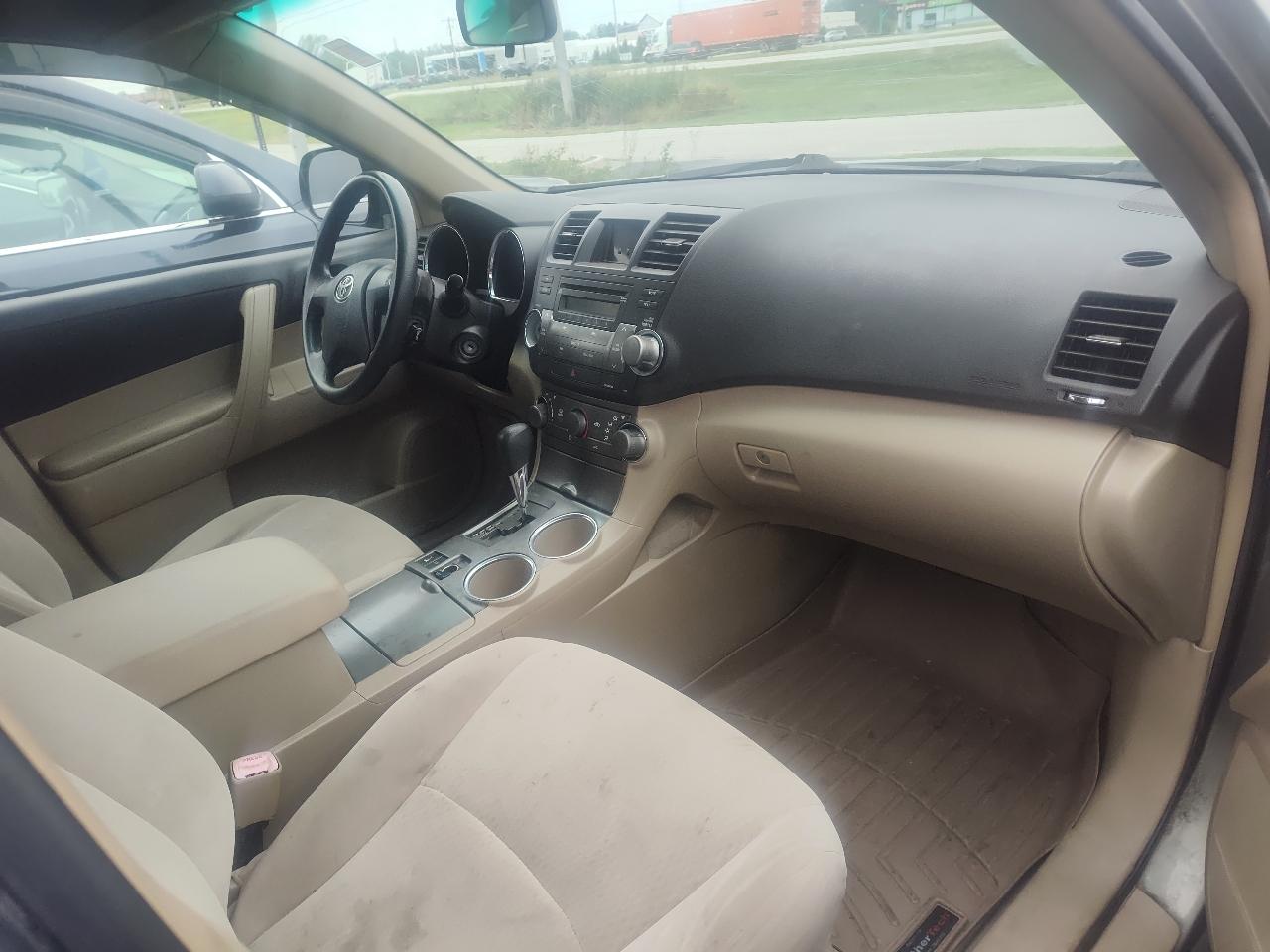 Toyota Highlander 4WD 4dr Base (Natl) 2008