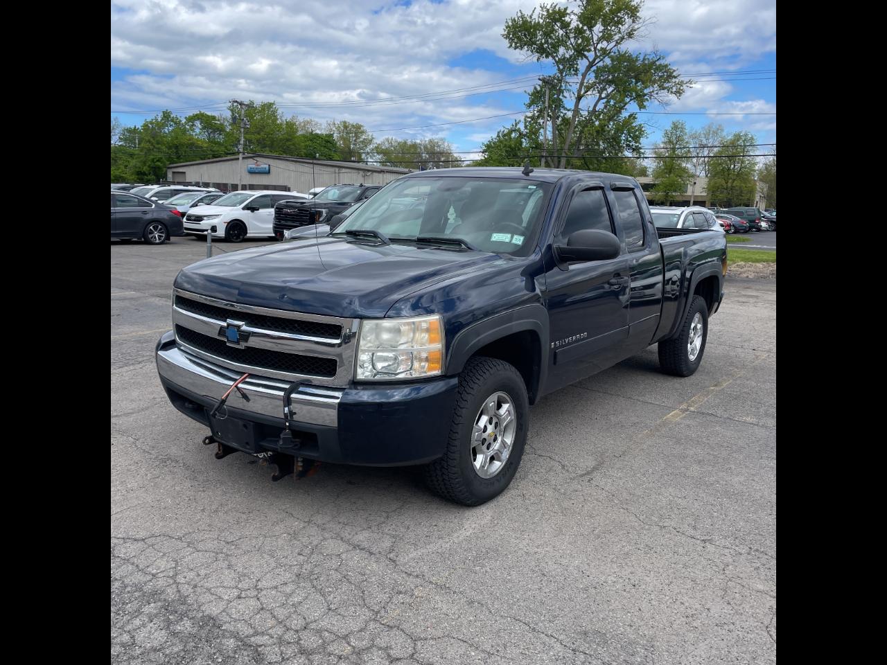 Chevrolet Silverado 1500 4WD Ext Cab 143.5" LT w/1LT 2008