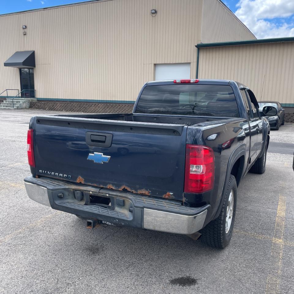 Chevrolet Silverado 1500 4WD Ext Cab 143.5" LT w/1LT 2008