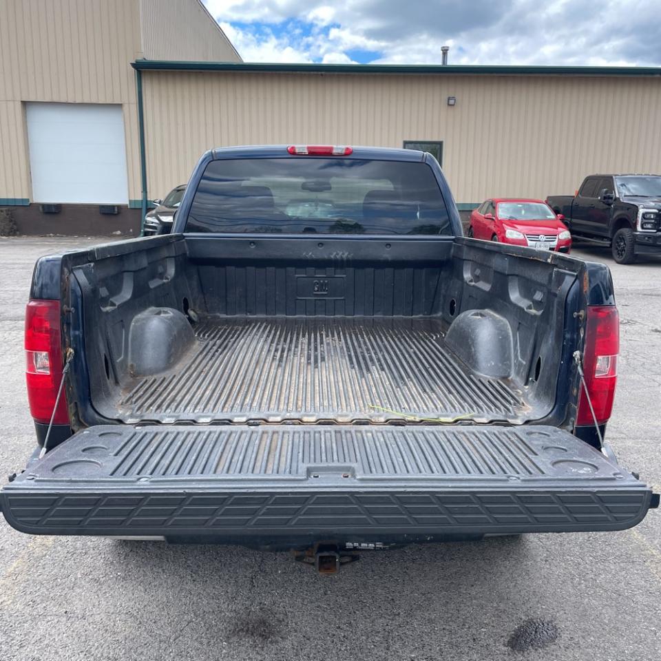 Chevrolet Silverado 1500 4WD Ext Cab 143.5" LT w/1LT 2008