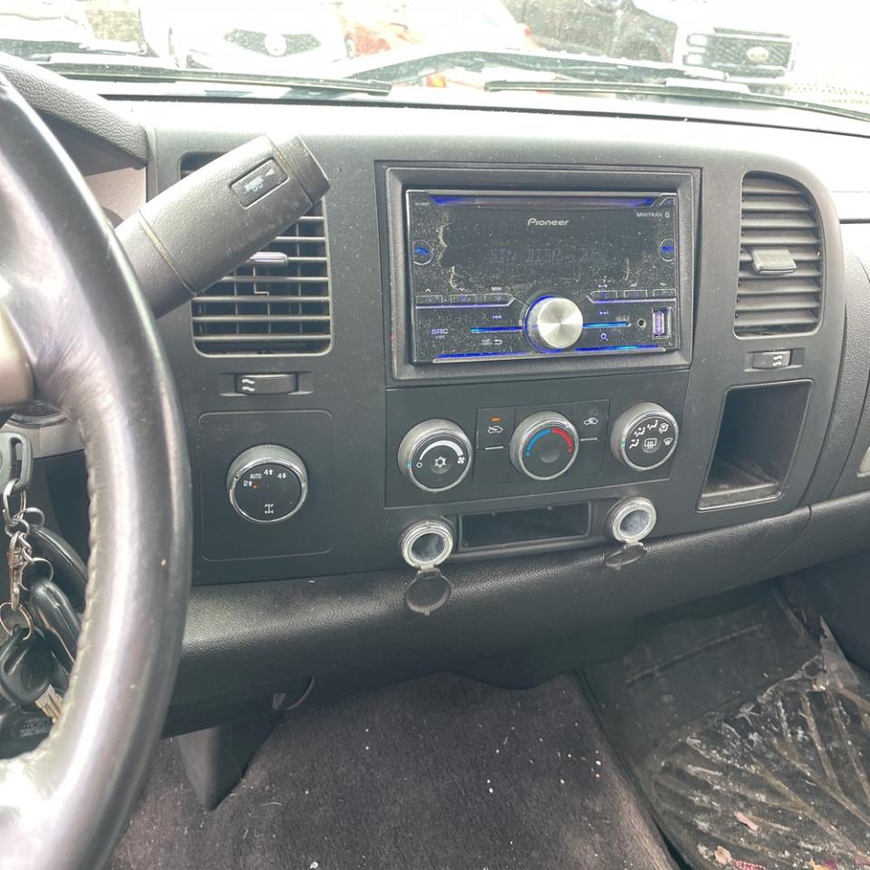 Chevrolet Silverado 1500 4WD Ext Cab 143.5" LT w/1LT 2008