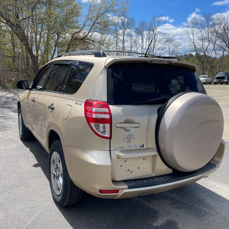 Toyota RAV4 4WD 4dr 4-cyl 4-Spd AT (Natl) 2010