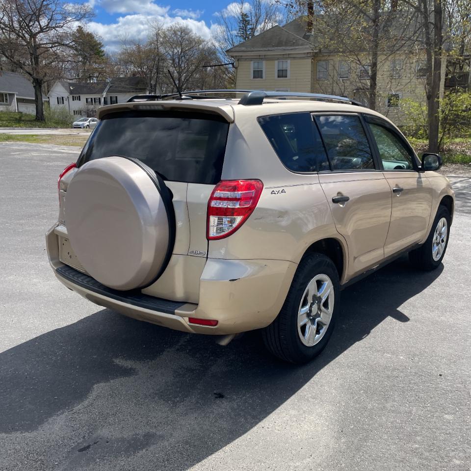 Toyota RAV4 4WD 4dr 4-cyl 4-Spd AT (Natl) 2010