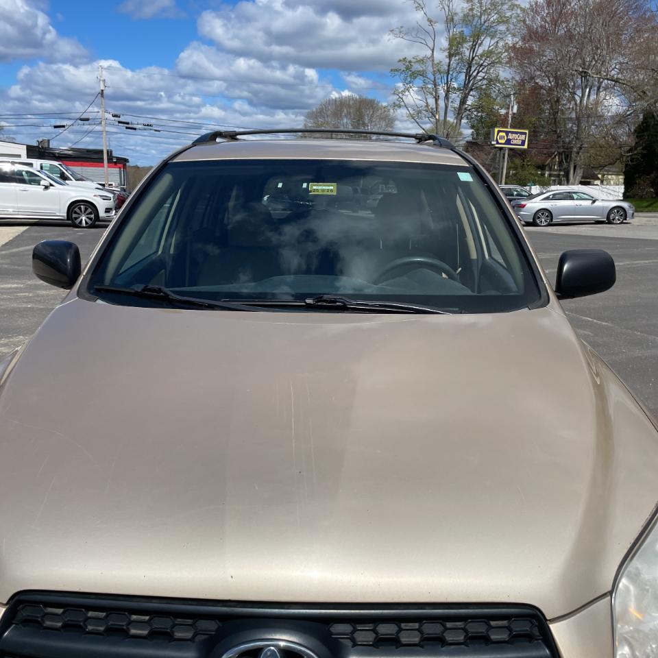 Toyota RAV4 4WD 4dr 4-cyl 4-Spd AT (Natl) 2010