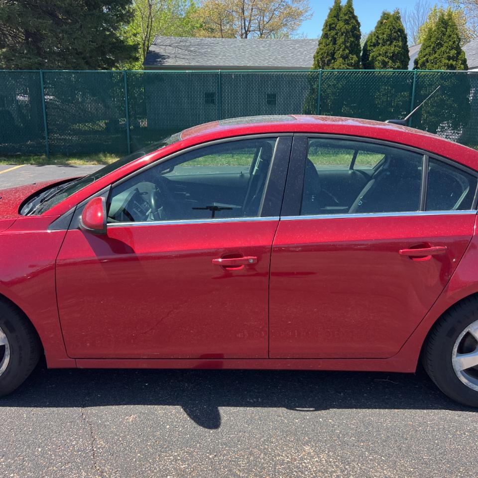 Chevrolet Cruze 4dr Sdn LT w/1LT 2012